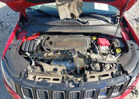 2020 Jeep Compass Trailhawk 4X4 from USA, damaged, VIN 3C4NJDDB1LT221569